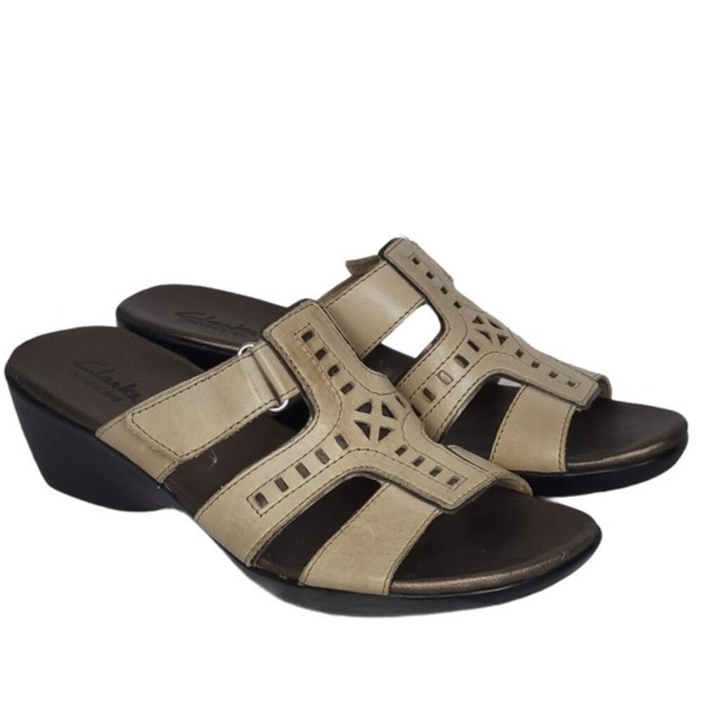 Clarks Bendables Beige Leather Cutout Wedge Slide‎ Sandals Women's 8